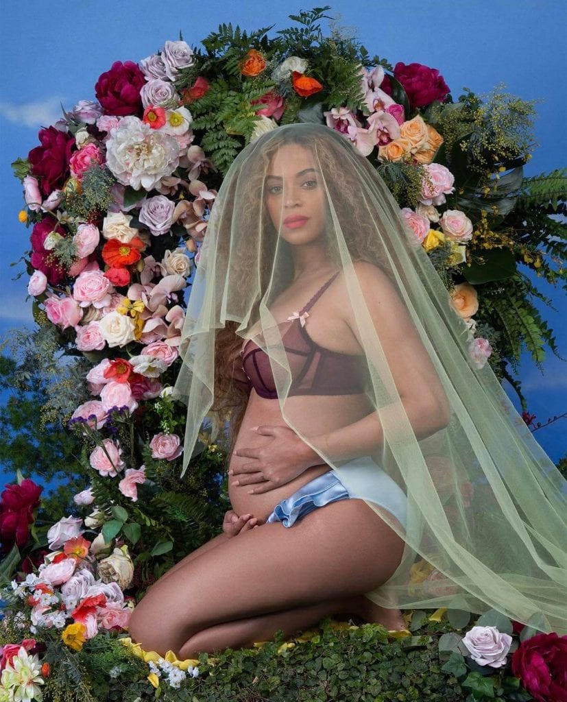 Beyonce, noseča z dvojčkom Instagram